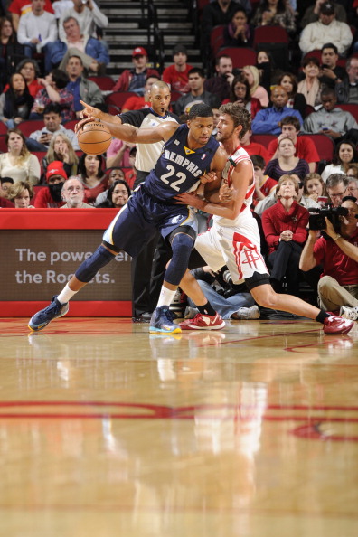 在主场打出 在主场打出