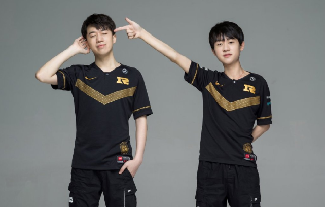 从冠军线看 从冠军线看